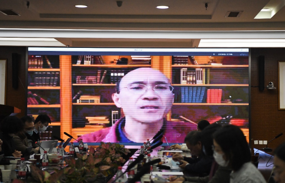 DƬ.png